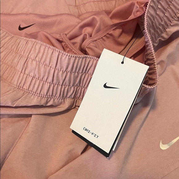 Nike dri fit light pink running shorts Large built in underwear - Picture 2 of 10